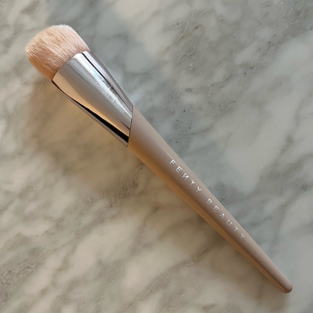 Fenty Beauty Foundation Brush #110